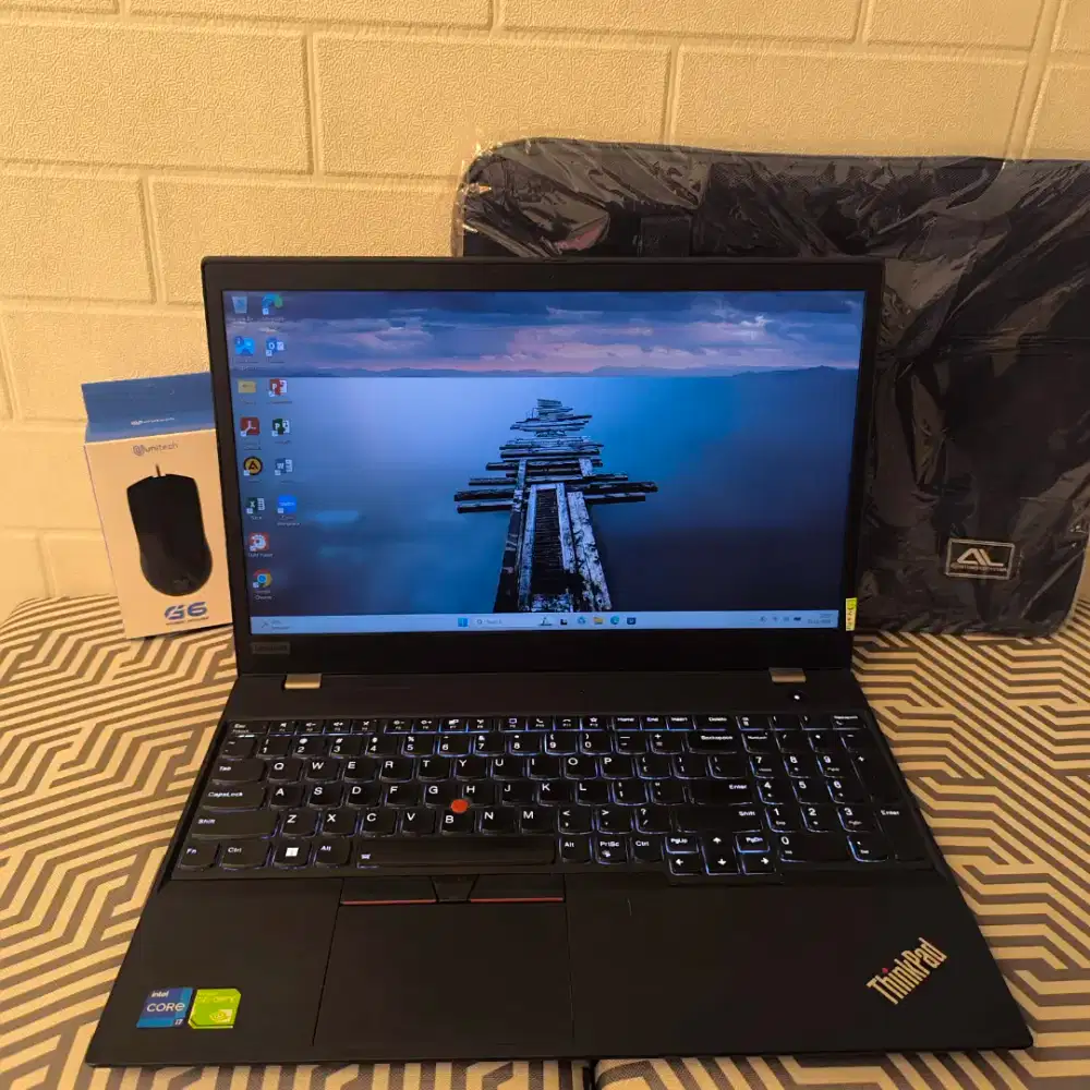 Lenovo ThinkPad T15 Gen.2 Core i7 Gen.11 NVDIA RAM 16GB SSD M.2 NVME