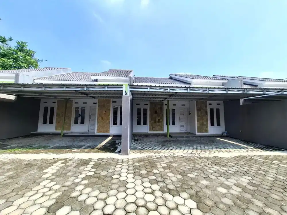 Rumah Murah Luas 141 m² di Seyegan Akses Jalan Lingkungan 6 Meter, Nego!