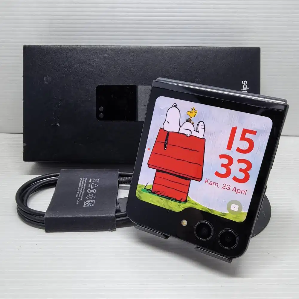 MULUS NO MINUS SAMSUNG GALAXY Z FLIP 5 5G 8/512 GRAPHITE RESMI SEIN FU