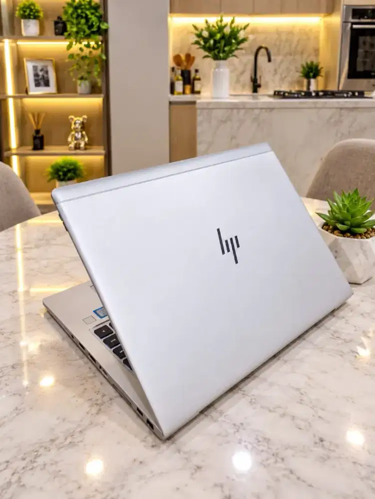 HP Elitebook 840 G6 R70 SLIM Mulus LIKE NEW RAM 8GB SSD 256GB
