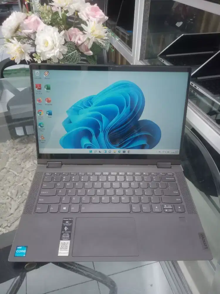 Laptop Lenovo Flex 5 Core I3 gen 11 Ram 8 Ssd 512 Flip, Touscreen