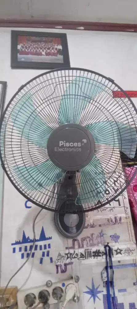 Kipas angin dinding PISCES 16inc