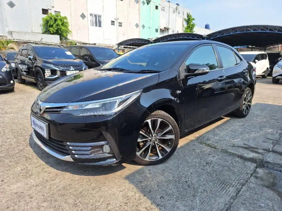 Toyota Corolla Altis 1.8 V Bensin-AT 2018