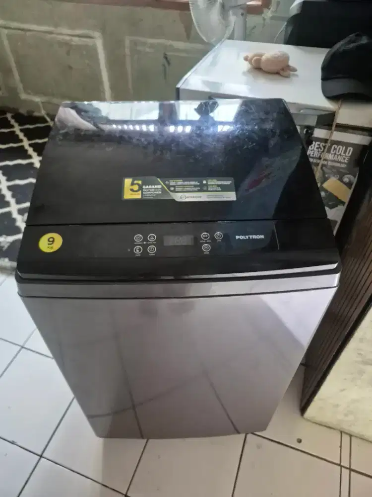 Mesin cuci 1tabung Polytron 9kg digital