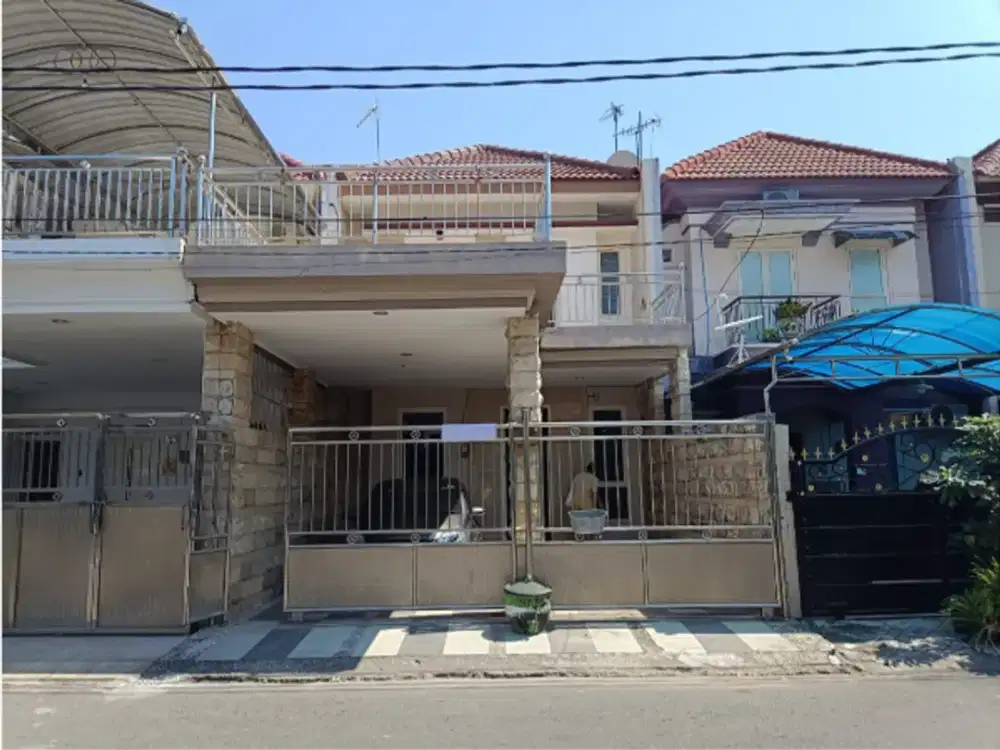 Rumah 2 Lantai Siap Huni Pantai Mentari Hadap Timur