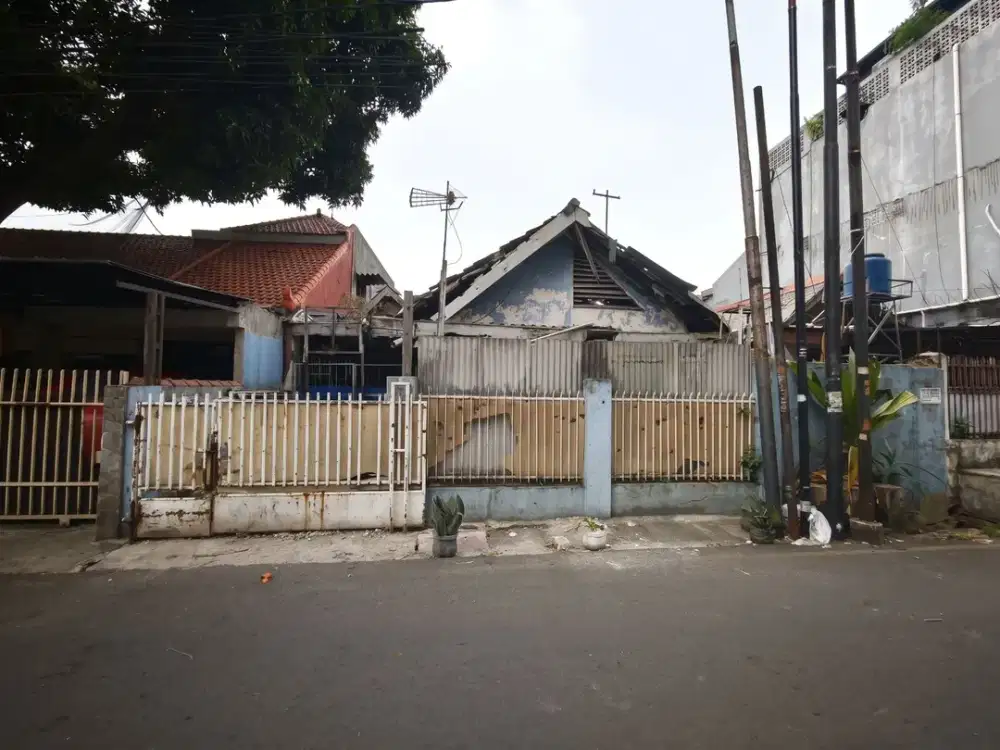 BU RUMAH TUA HITUNG TANAH | JL LAPANGAN ROS, BUKIT DURI, TEBET, JAKSEL | SHM | LT 182 | BEBAS BANJIR | TURUN HARGA
