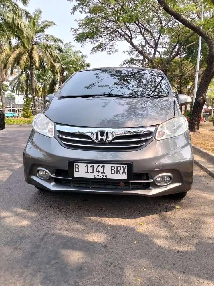 Honda Freed 2013 Bensin