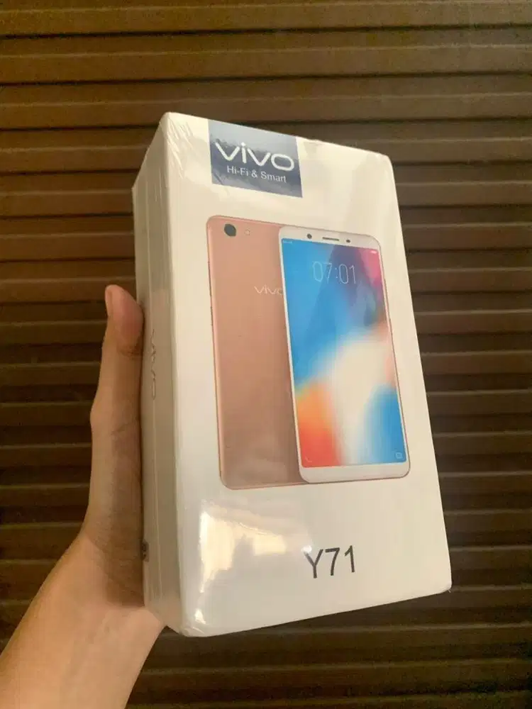 VIVO Y71 BARU BERSEGEL RAM BESAR 6/128 FULLSET NOMINUS WARNA HITAM
