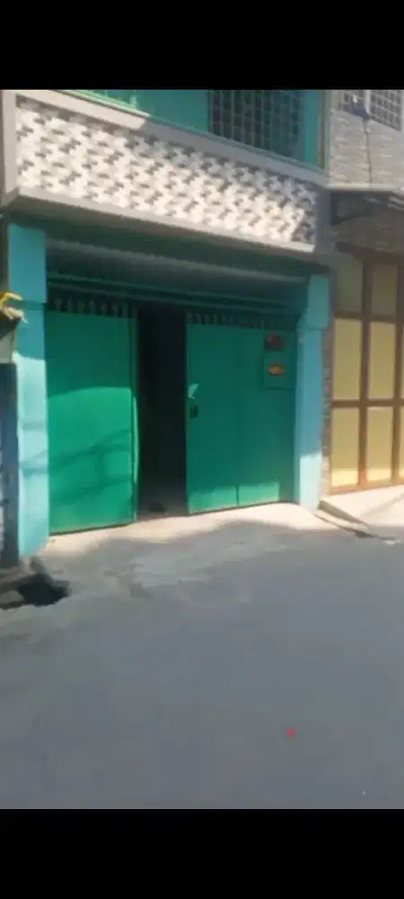 Disewakan Rumah 2 lantai