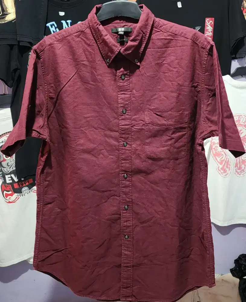 Kemeja Oxford uniqlo