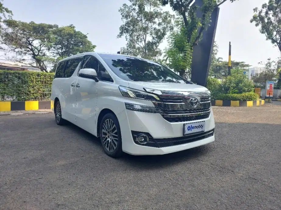 KM Rendah - Toyota Vellfire 2.5 G Bensin-AT 2017