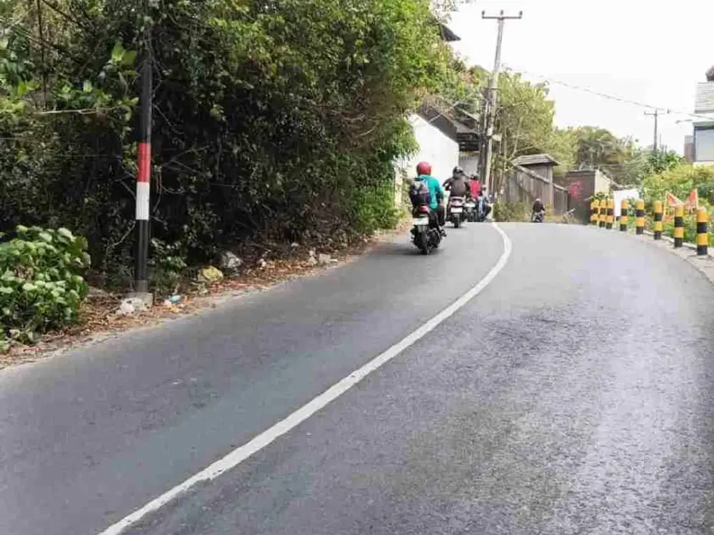 DI JUAL TANAH LANGKA PLOT KECIL Jl.RAYA TOYANING II UNGASAN