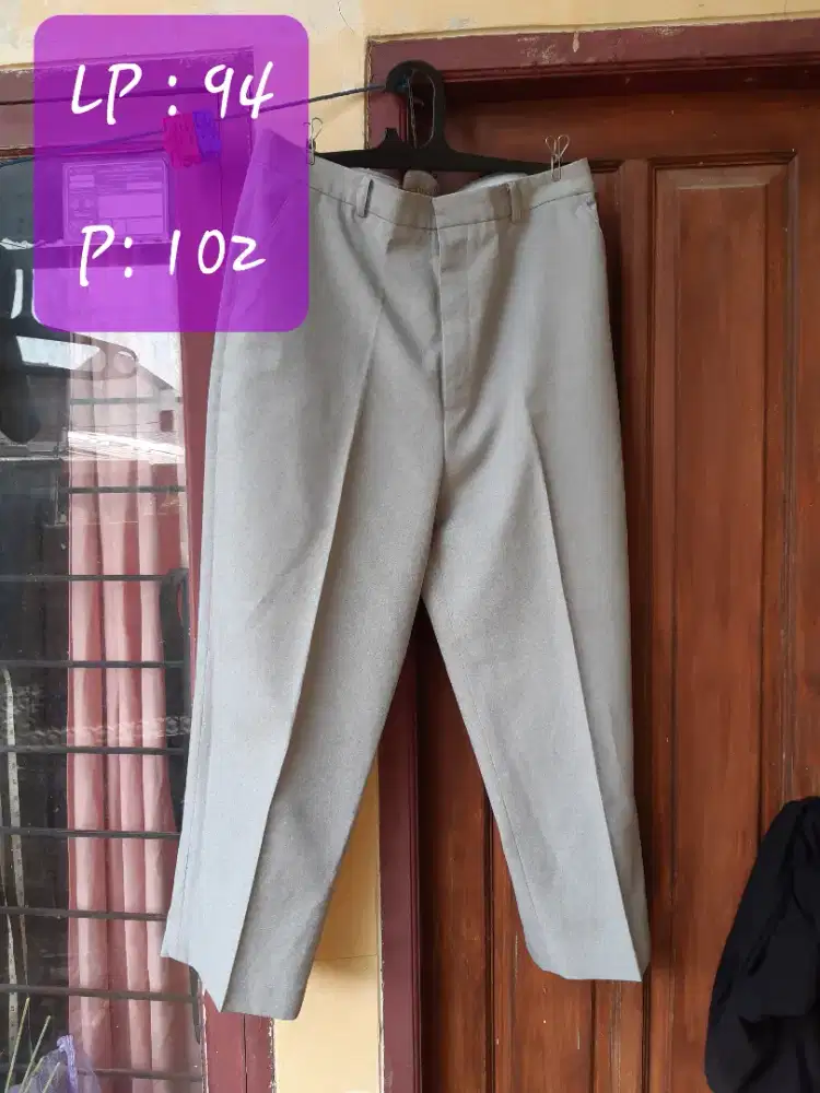 Celana Panjang Bahan Pria