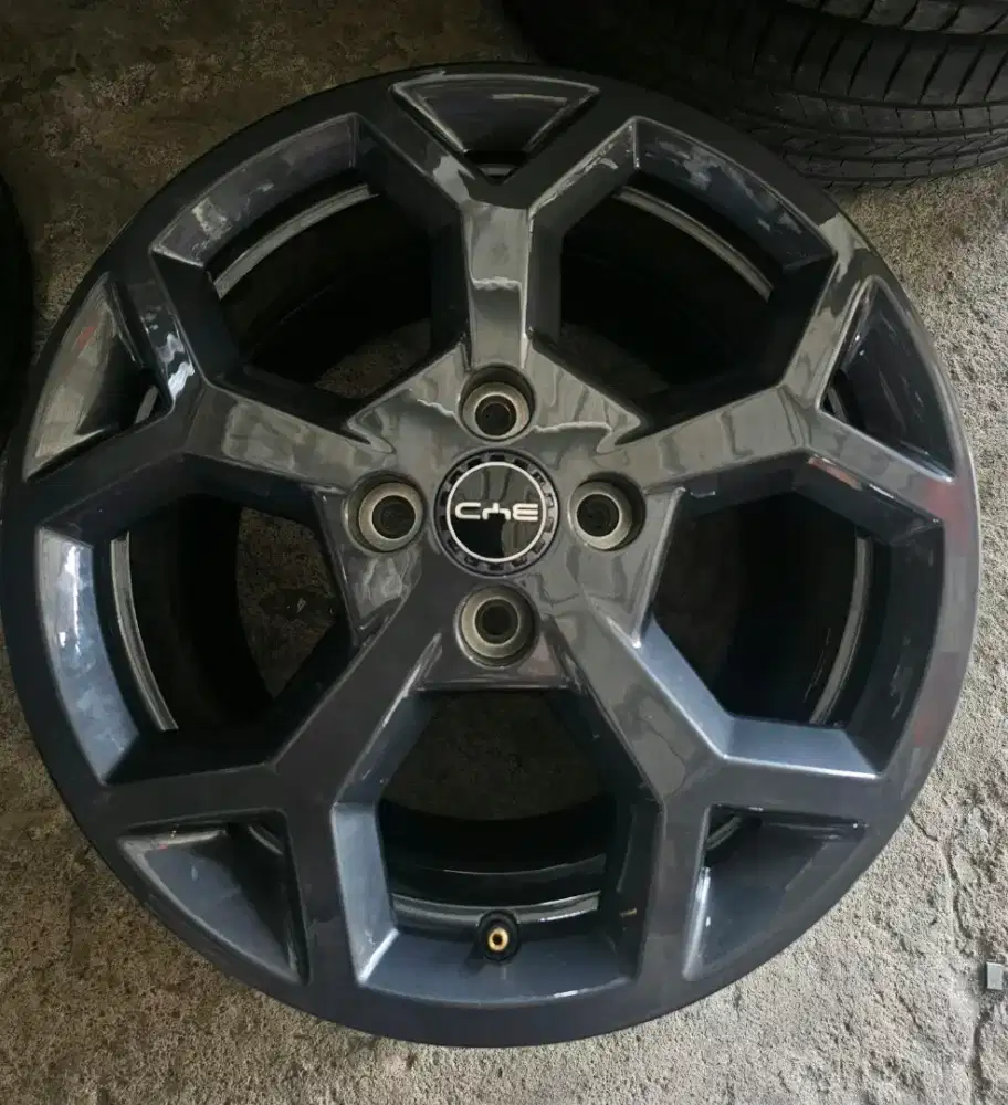 Velg OEM BYD Atto 1 R6 PCD4x100. Lebar 6 ET 45. 4pcs Velg only