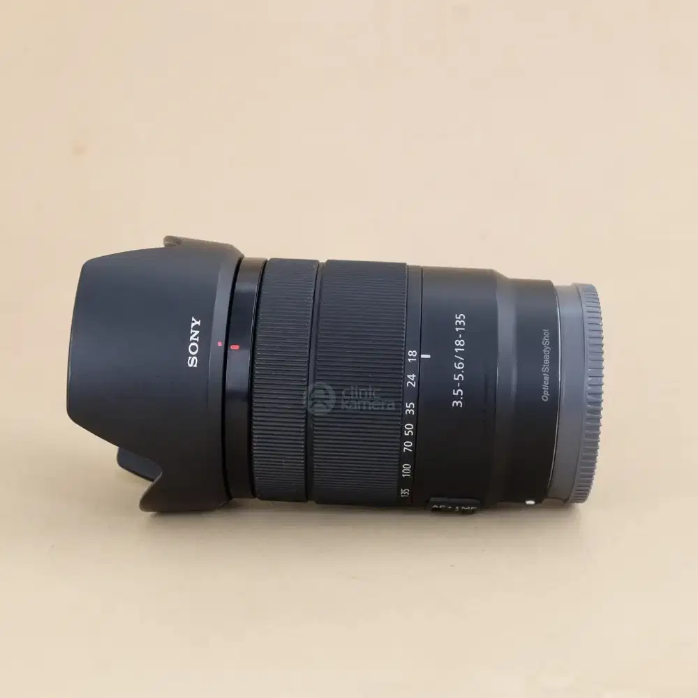 Sony E 18-135mm OSS Black
