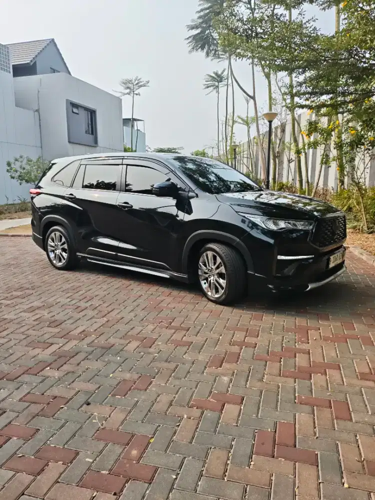Toyota Innova Zenix Q Hybrid Modellista 2023
