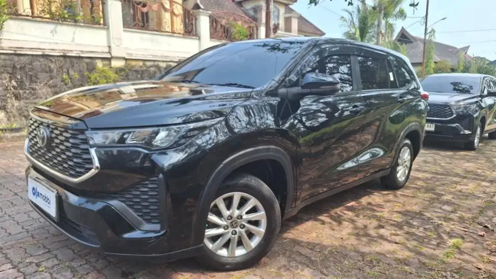 Pajak Panjang Toyota Kijang Innova 2.0 Zenix G CVT Bensin-AT 2023 LBAT