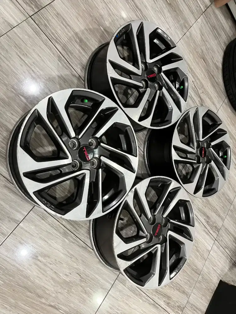 Velg Oem Yaris TRD Heykers Ring 16 4x100 ET45 Altis Corolla Vios Rare