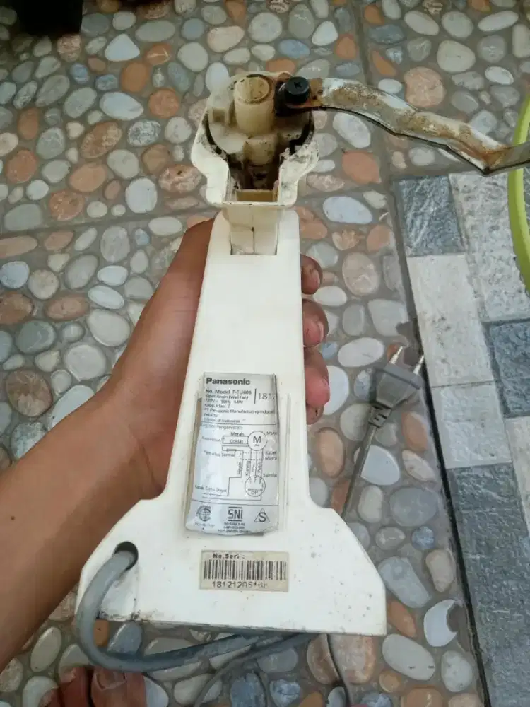 Body kipas angin panasonic 16 inci