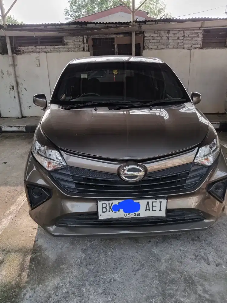 Dijual Daihatsu Sigra type M 1,0 MT 2023