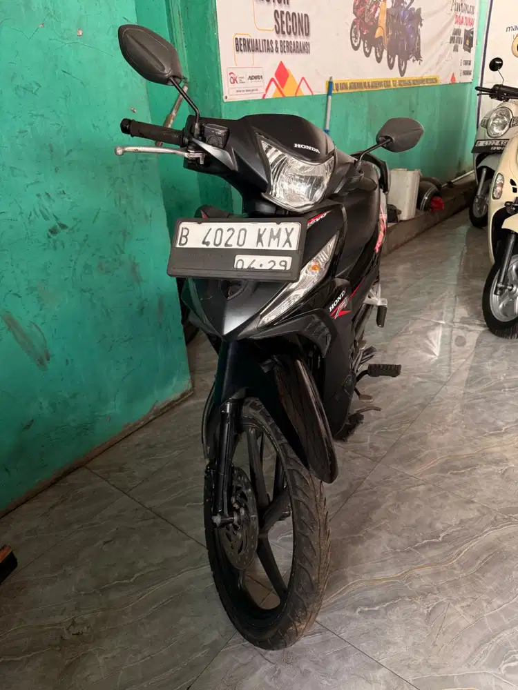 HONDA REVO X 2019