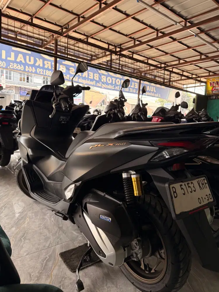 Honda Pcx ROADSYNC 2025 ABS