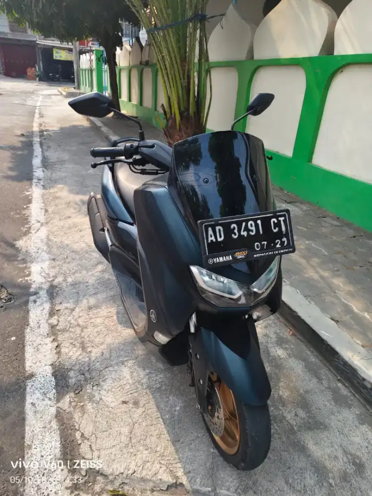 Nmax new thun 2022
