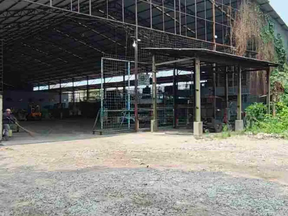 Gudang Industri dan Logistic