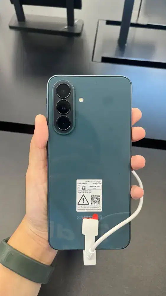 SAMSUNG GALAXY A17 5G