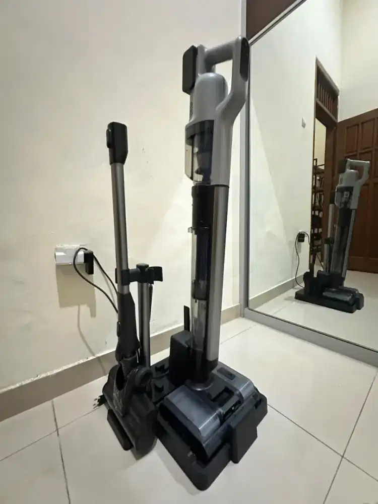 Electrolux Cordless Wet & Dry Vacuum EFW81713