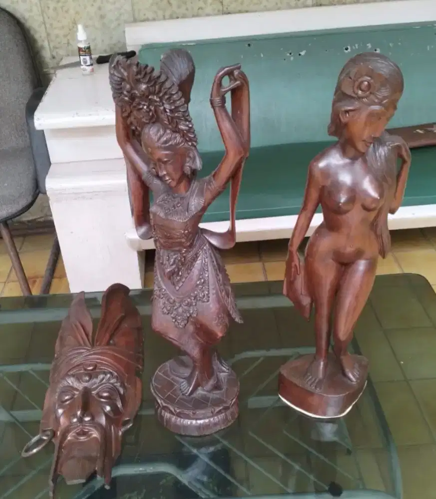 Ukiran kayu isi padat asli dari Bali