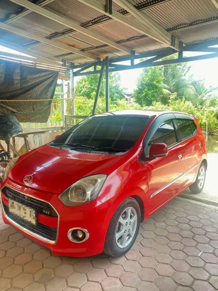Dijual Mobil Ayla 2014