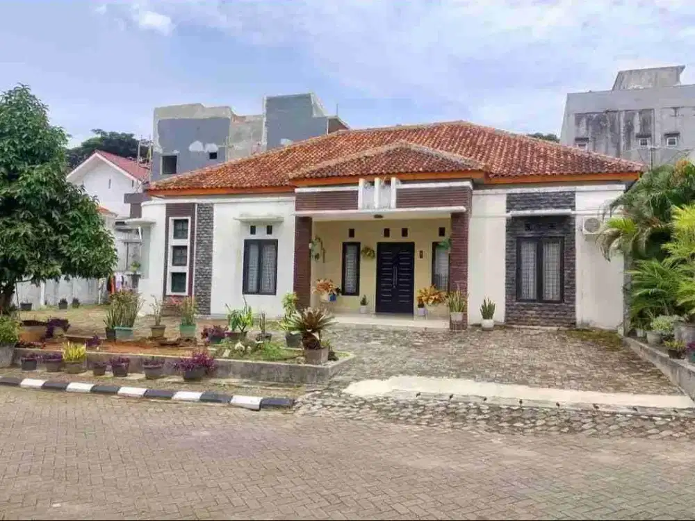 rumah 471 m2 graha madu tanjung senang bandar lampung