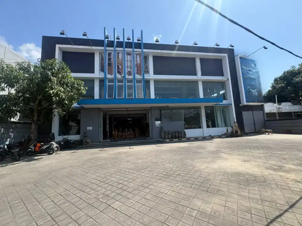 OVERKONTRAK EX TOKO FURNITURE DI BYPASS NGURAH RAI, BALI