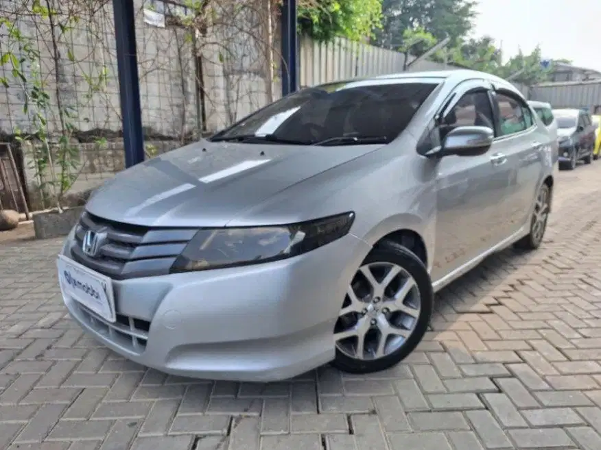 Honda City 1.5 E Bensin-AT 2011 Abu