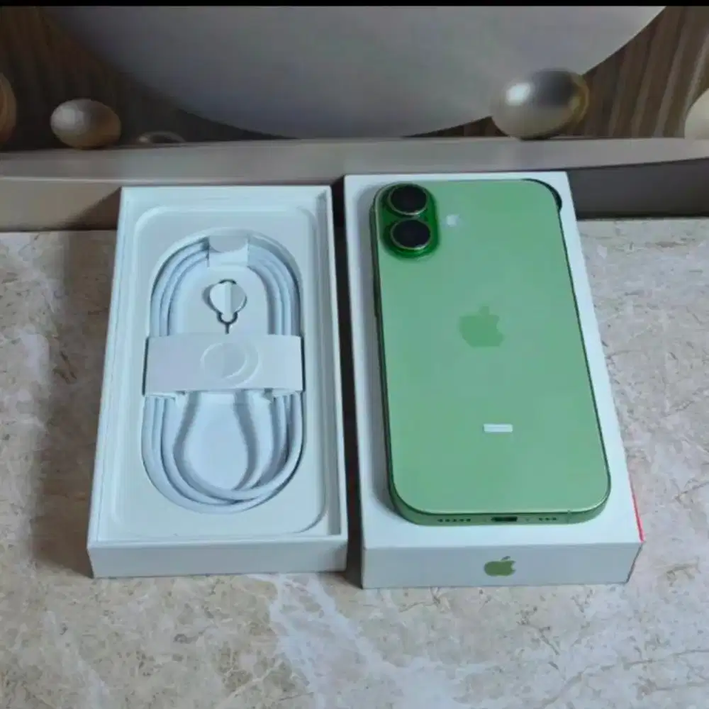IPHONE 17 BASIC 256GB LIKE NEW