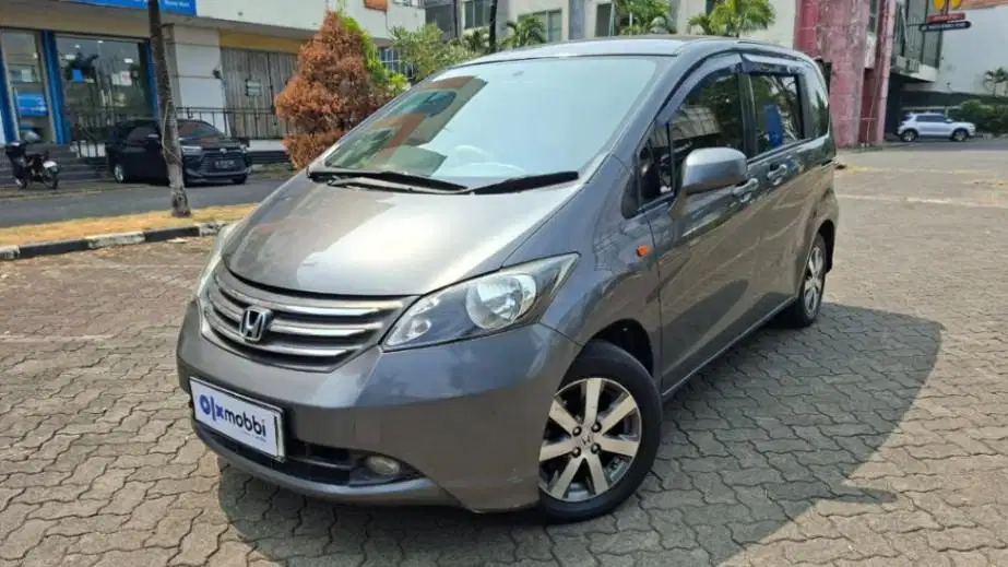 Honda Freed 1.5 E Bensin-AT 2009 Abu