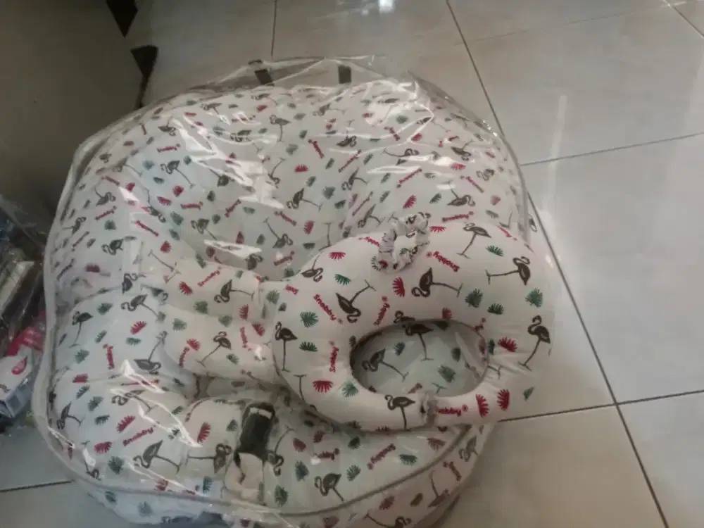 Baju baru n kasurny bekas tp msih bgus jarang dipakai