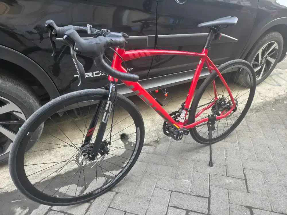 Roadbike/sepeda balap