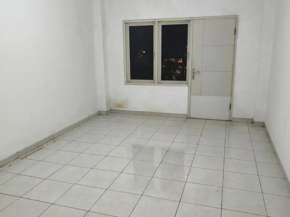Ruko Tenggilis Nol Jalan , Ada Lahan Parkir