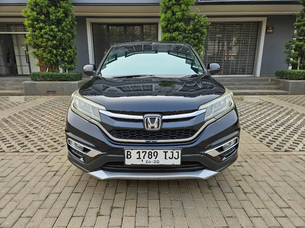 Honda CRV 2.4 Tahun 2015 Hitam AT