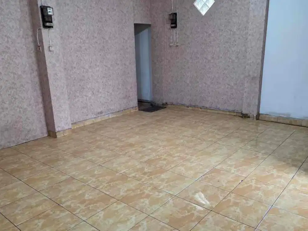 Disewakan kios tempat usaha di taman kopo indah iii