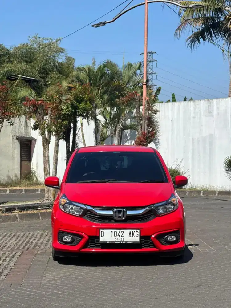 Brio E AT tahun 2023 merah KM40ribu