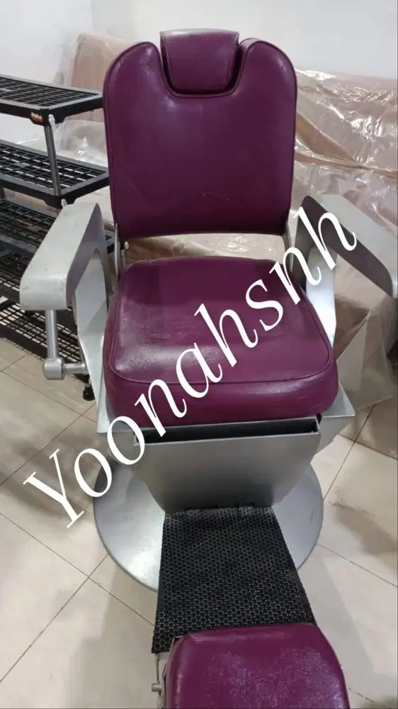 JUAL KURSI BARBERSHOP PREMIUM UNTUK USAHA BARBERSHOP/SALON