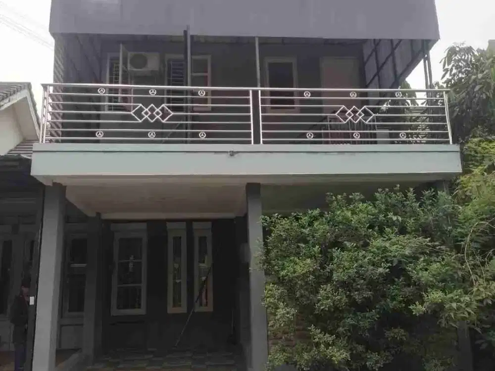 Rumah siap huni dalam cluster di legenda wisata cibubur