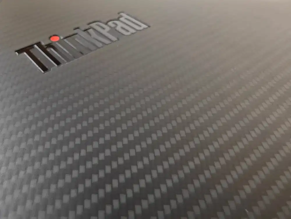 Thinkpad P1 gen 6 i7 13700h 32gb/256 4K OLED
