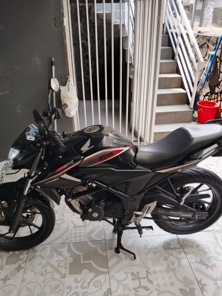 Honda CB 150R Tahun 2015