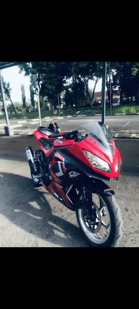 Kawasaki Ninja 250 fi tahun 2011