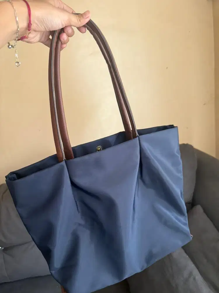 preloved legato largo warna navy ukuran large