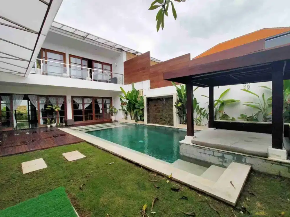 FOR SALE VILLA MEWAH MODERN SEMINYAK SUNSET ROAD